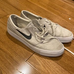 Stefan Janowski nike skate shoes